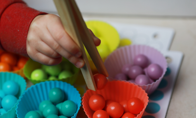 From Grasping to Drawing: Fine Motor Milestones 